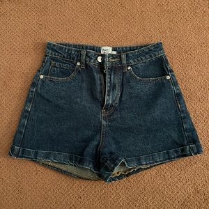 princess polly denim shorts size 4